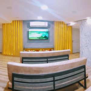 photo_5904406398286629661_y